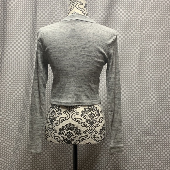H&M Womens Grey Basic Long Sleeve Selena Gomez Taylor Swift Ins Sweater Top Sm - Picture 6 of 9
